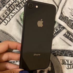 iPhone 8, 64 ГБ