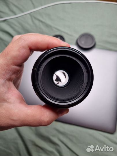 Canon EF 50mm f2.5 macro