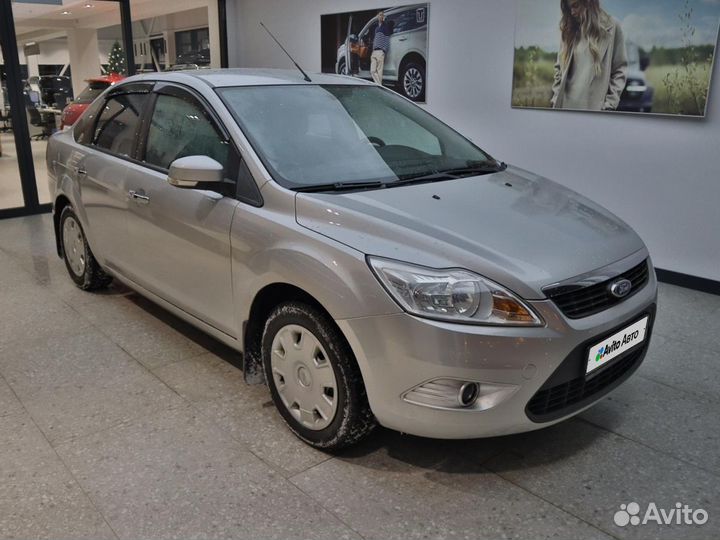 Ford Focus 1.8 МТ, 2010, 181 000 км