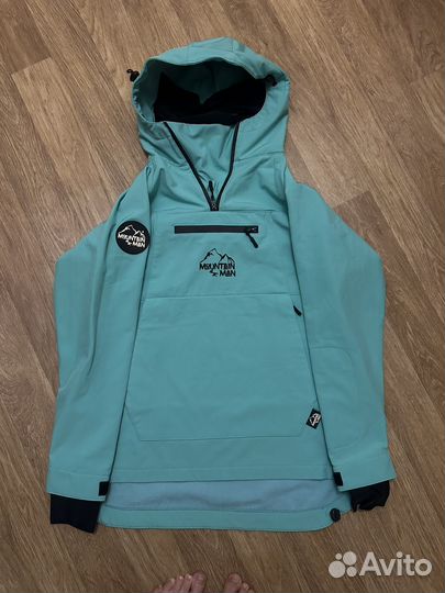 Анорак и полукомбенизон костюм горнолыжный