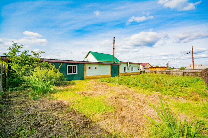 Коттедж 138 м² на участке 15 сот.