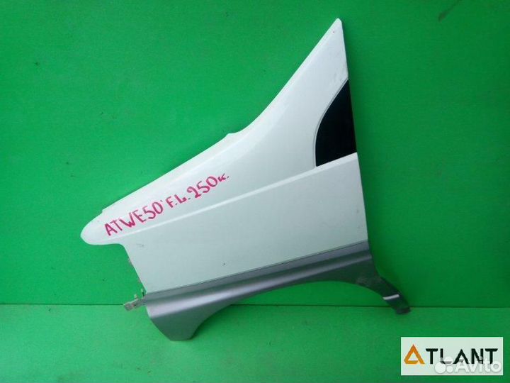 Крыло переднее левое nissan elgrand