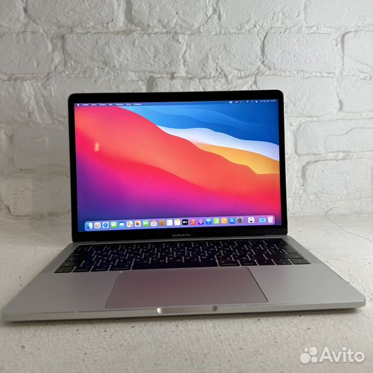 MacBook Pro 13 2017 i5-3.1Ghz8gb256gb Silver