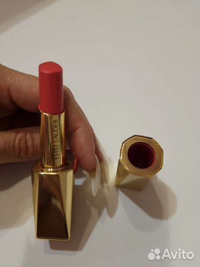 Estee lauder помада