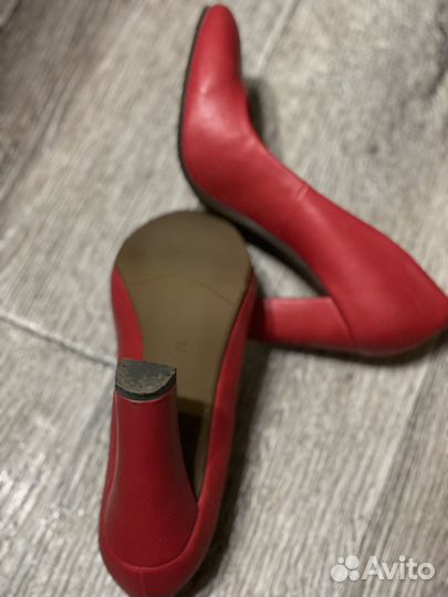 Туфли женские
