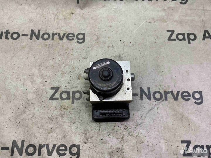 Блок ABS Nissan Navara D40 R51 2004-2015