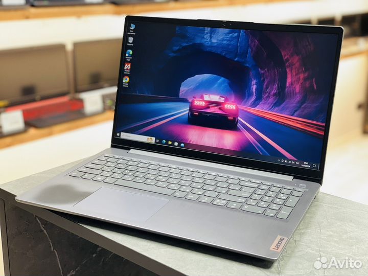 Мощный Lenovo Ryzen 3 5300U/ 8GB/ SSD/ IPS