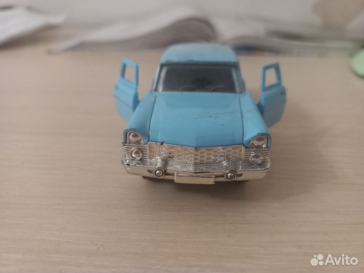 Модель автомобиля Чайка