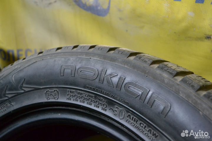 Nokian Tyres Hakkapeliitta 7 215/55 R17