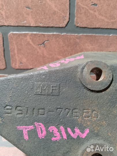 Крепление компрессора кондиционера suzuki escudo TD31W RF