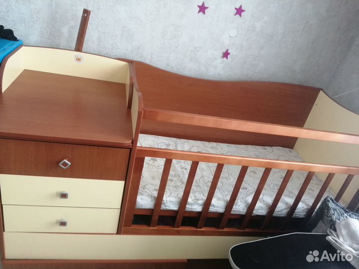 Продам детскую кровать