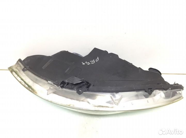 Фара правая Peugeot 308 T7 1.6 I 2009