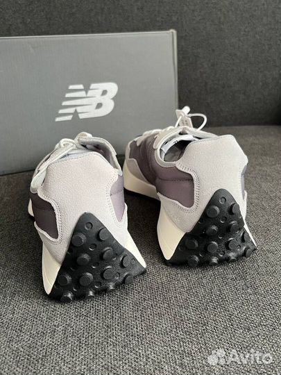 Kроссовки New Balance 327