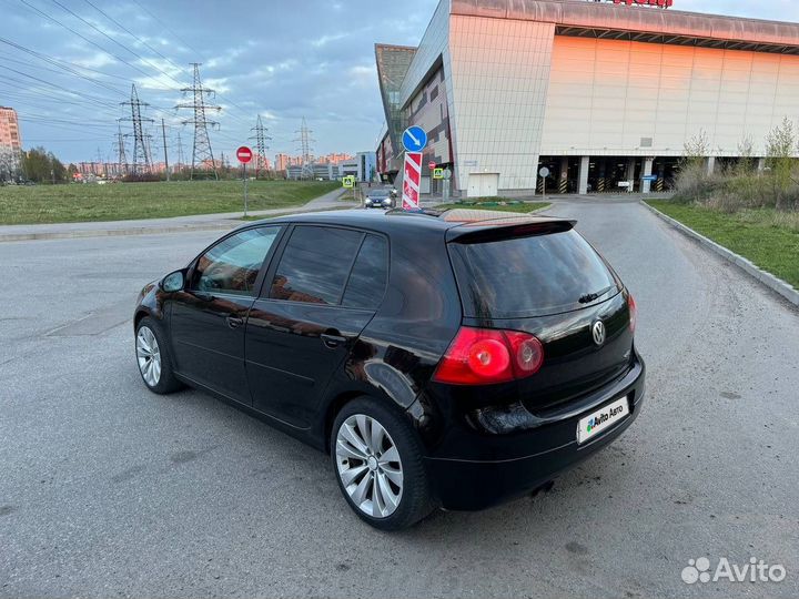 Volkswagen Golf 2.0 МТ, 2004, 250 000 км