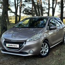 Peugeot 208 1.2 AMT, 2013, 57 900 км, с пробегом, цена 830 000 руб.