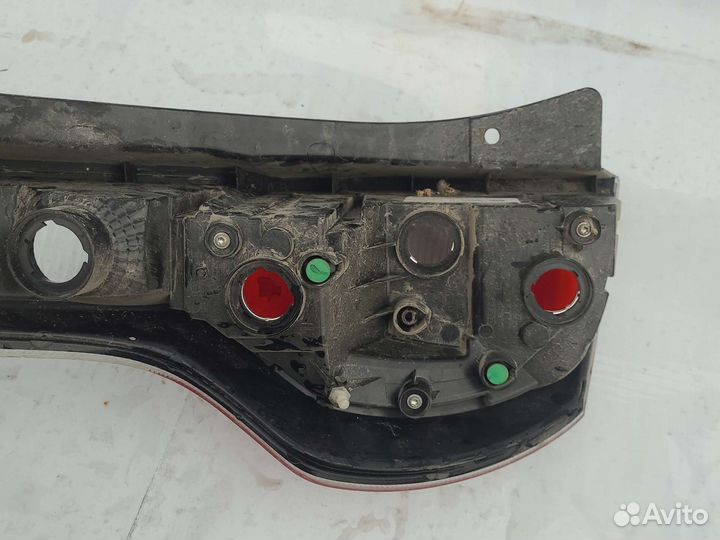 Фонарь задний правый Datsun mi do с трещиной