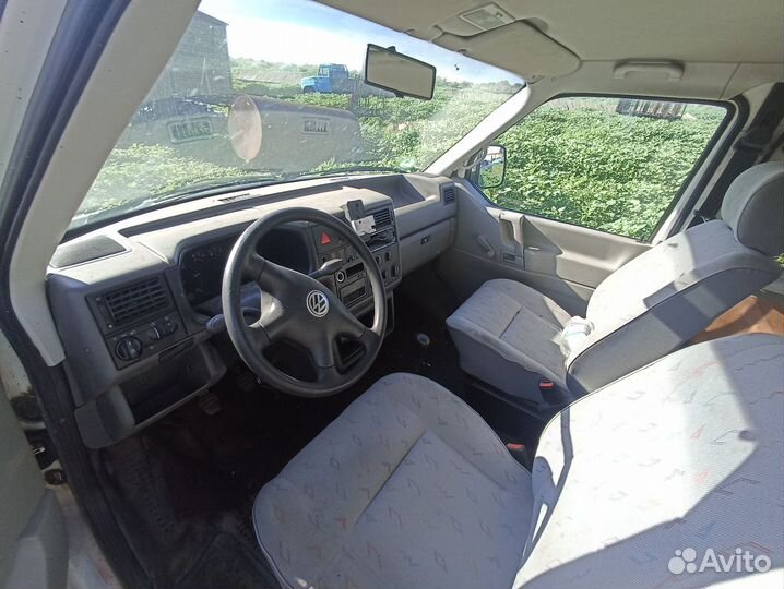 Volkswagen Transporter 2.4 МТ, 2001, 200 000 км