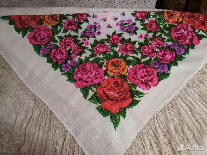 Платки женские