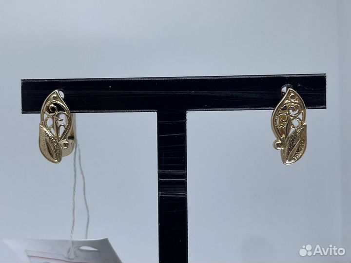 Золотые серьги