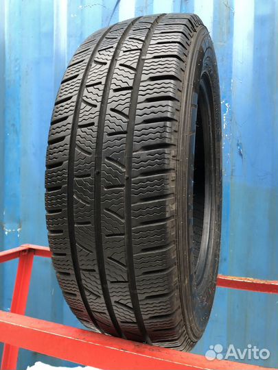 Pirelli Carrier Winter 205/65 R16C 107T