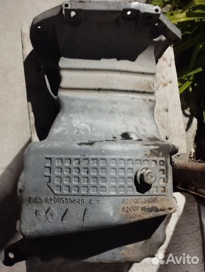 Поддон двигателя renault logan 1