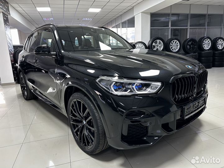 BMW X5 3.0 AT, 2023, 9 000 км