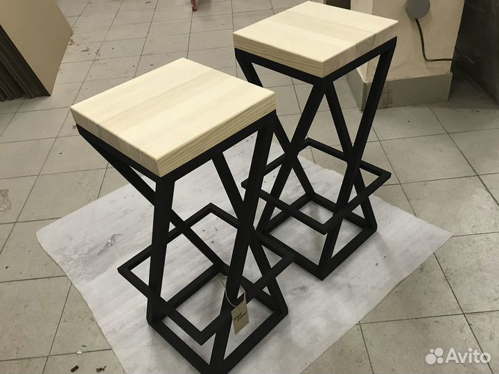 Барный стул лофт металлический