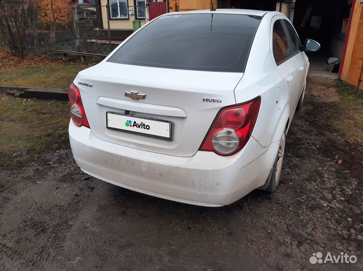 Chevrolet Aveo 1.6 МТ, 2013, 215 000 км