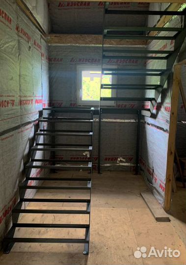 Лестница для дачи