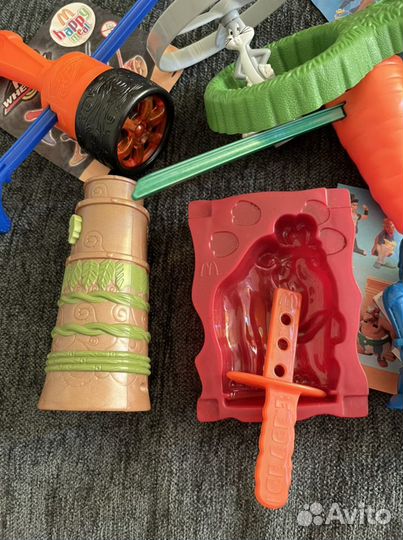 Макдональдс игрушки Looney Tunes, спайдер