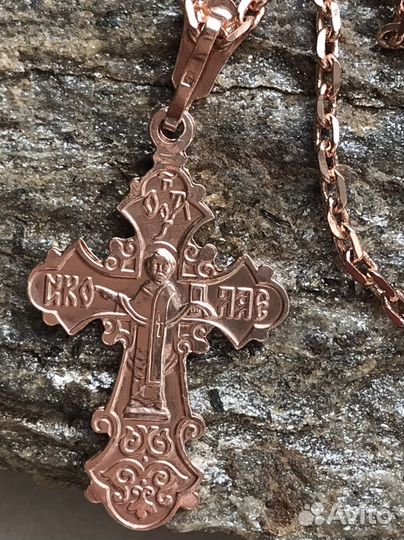 Крестик женский