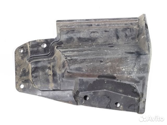 Пыльник двигателя 64838CY000 правый Nissan Serena
