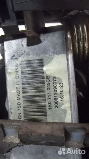 Трос VW jetta 2006 кулиса