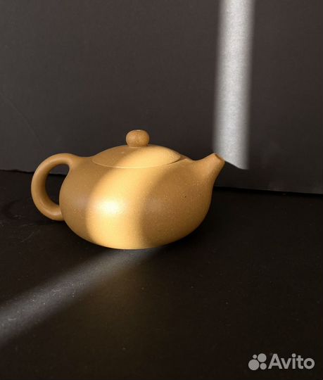 Чайник из исинской глины новый