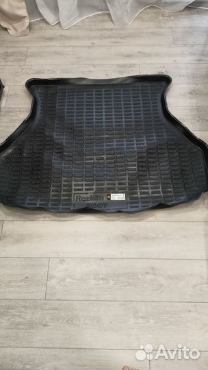 Автомобильные коврики резиновые