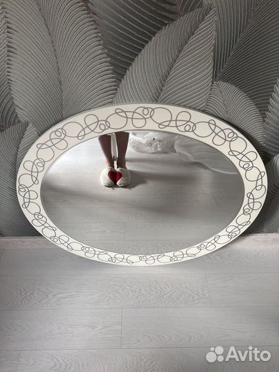 Зеркало подвесное