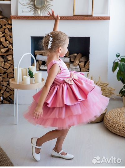 Нарядное платье для девочки