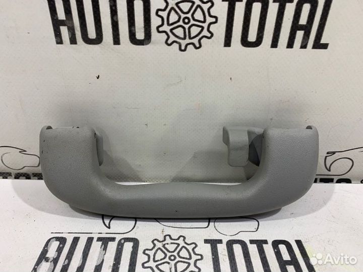 Ручка потолка Opel Astra H Z18XE 2009