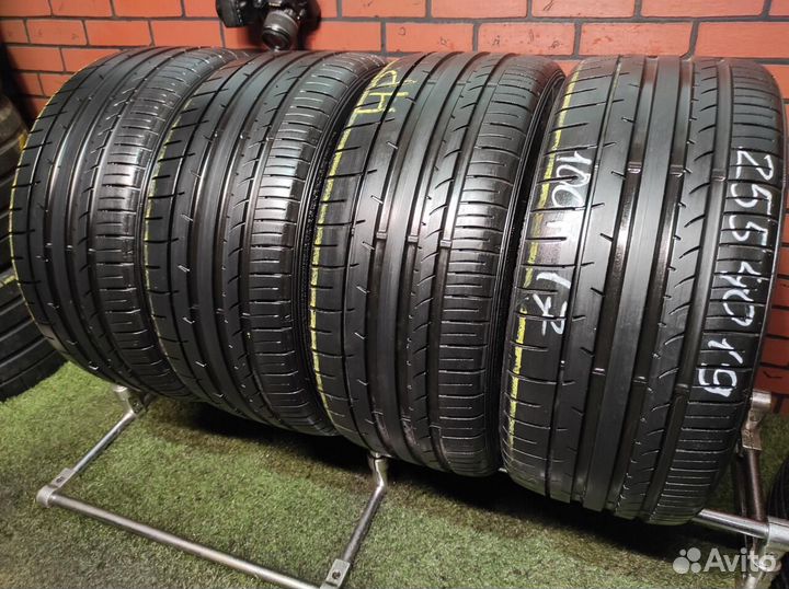 Dunlop SP Sport Maxx 050+ 255/40 R19 100Y