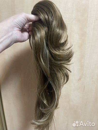 Хвост шиньон на крабе