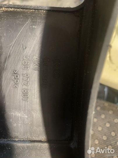 Накладка бачка гур Audi A6 С5 седан APZ 1999