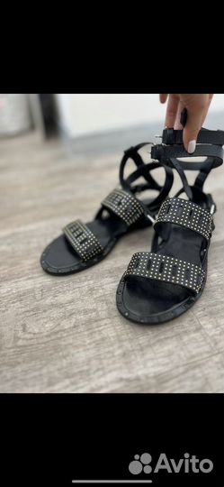Босоножки Pinko
