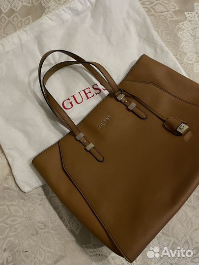 Сумку guess коричневая большая с ручками