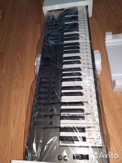 Nektar Impact LX 61+ USB midi клавиатура