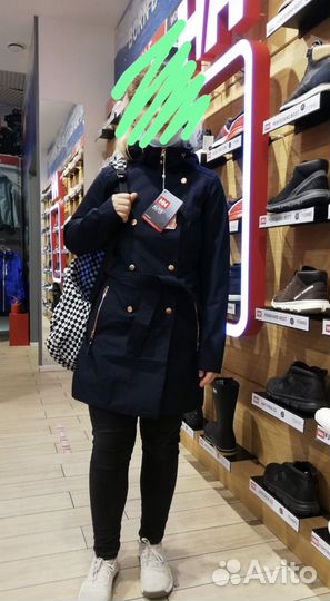 Плащ женский Helly Hansen