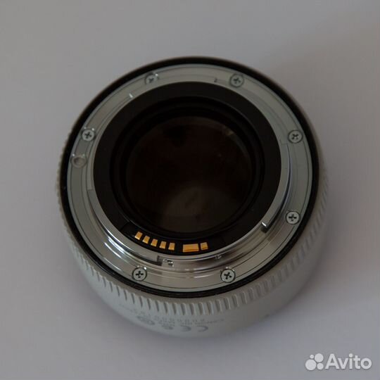 Телеконвертер Canon Extender EF 1.4x III