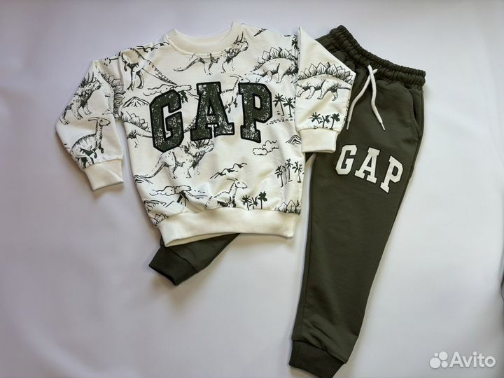 Спортивный костюм Gap для мальчика