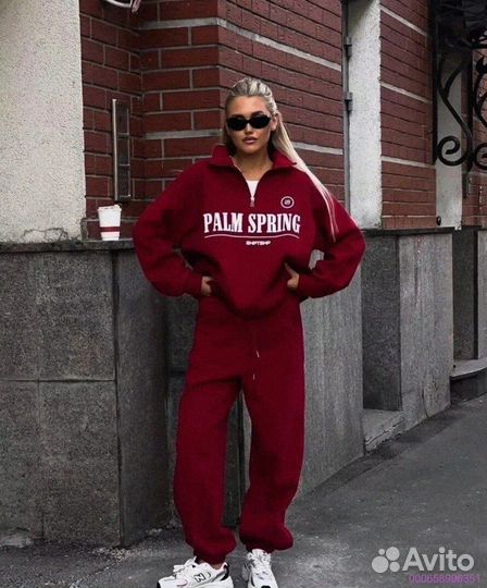 Спортивный костюм