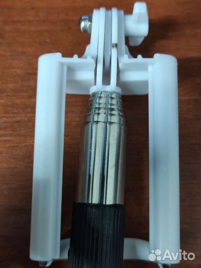 Монопод для селфи с проводом