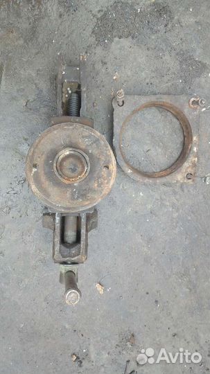 Тиски,губки 14 и 8см